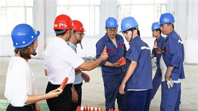 Hongrui Dragoste! Există o briză rece vara pentru a trimite răcoare vara -- T...